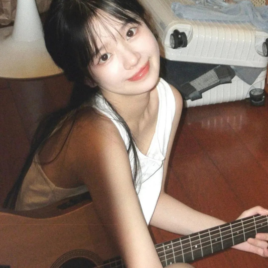左撇子女孩